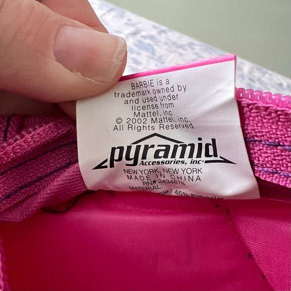 Vintage Y2K '02 Children's Barbie Backpack Rainbow Pink VGUC Nostalgia - Picture 3 of 9